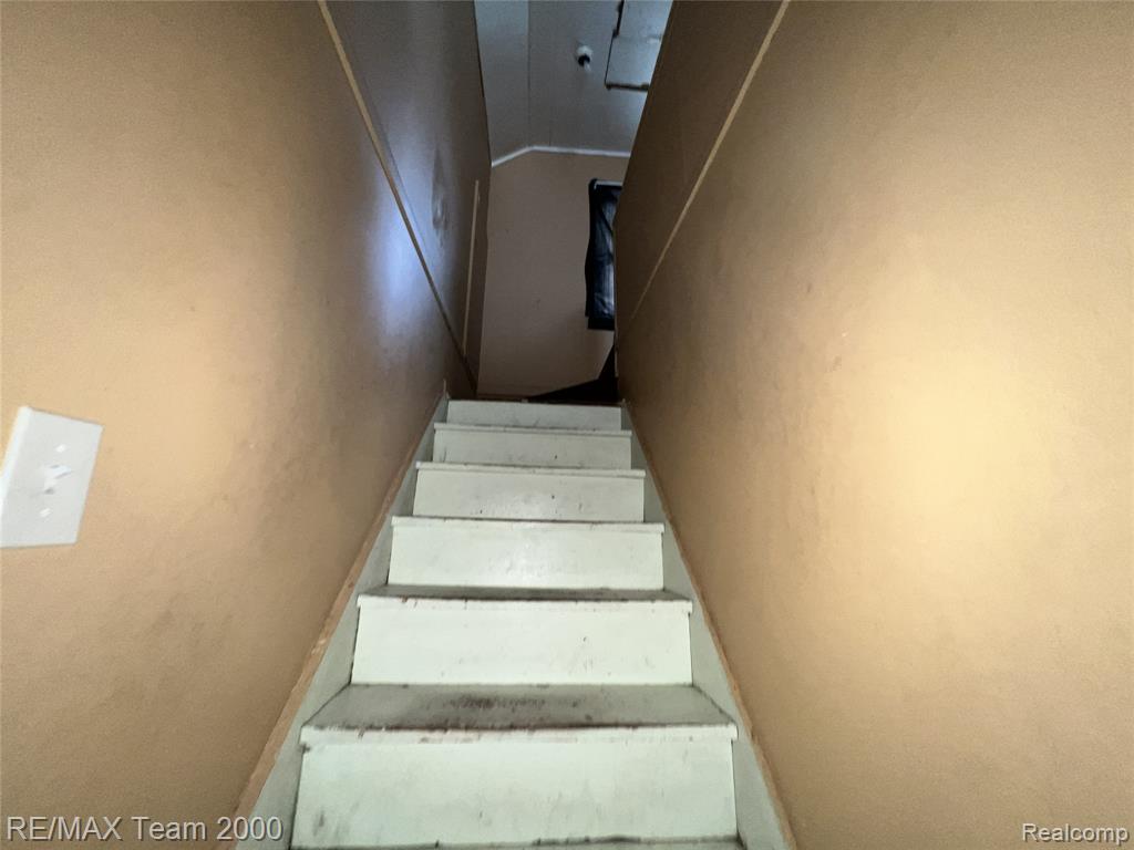 6760 Evergreen Avenue, Detroit, MI 48228 — Photo 15