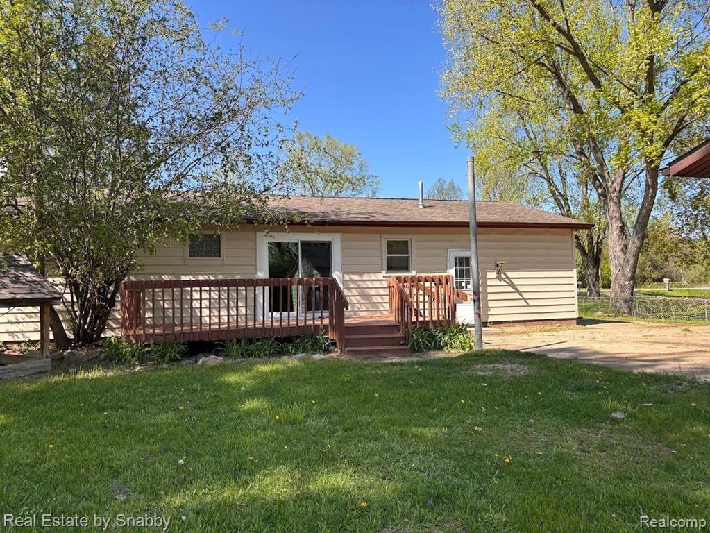 5105 KELLY Road, Flint, MI 48504 — Photo 7