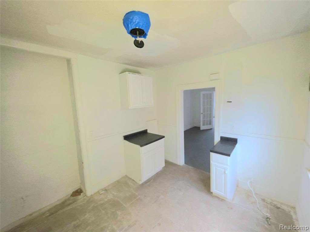 4353 Seebaldt Street, Detroit, MI 48204 — Photo 18