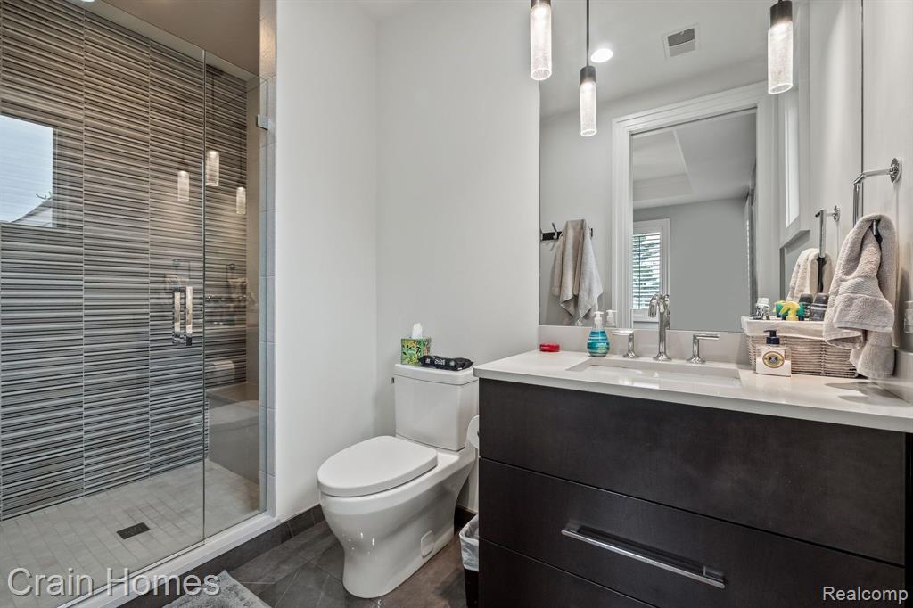 628 WATKINS Street, Birmingham, MI 48009 — Photo 29