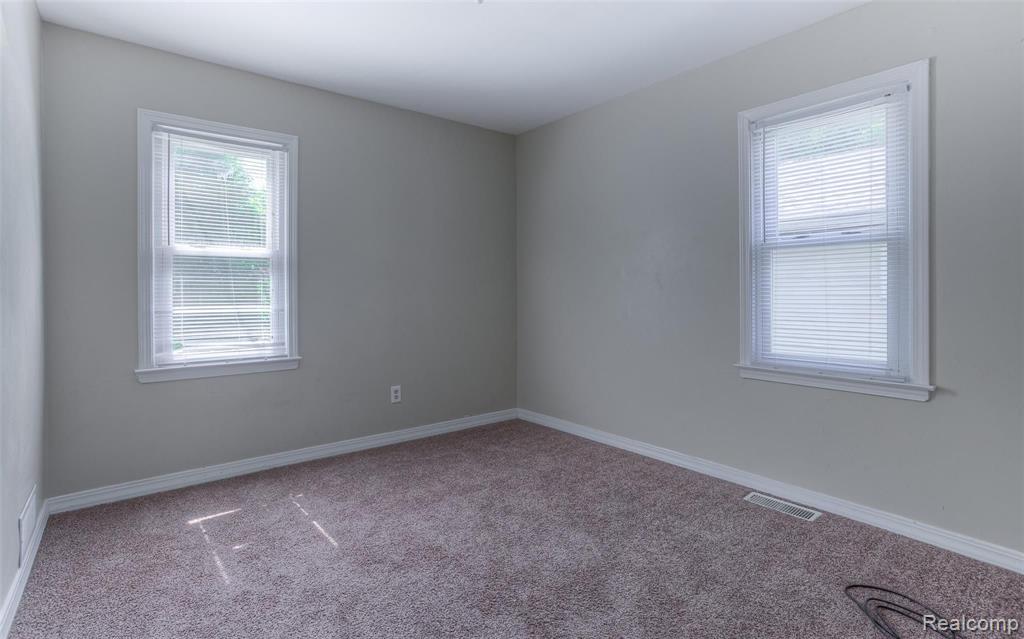 15489 DIXIE, Redford, MI 48239 — Photo 21