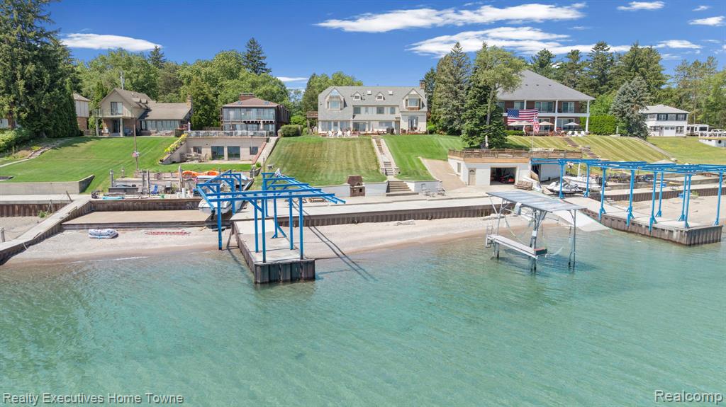 8308 Lakeshore, Burtchville, MI 48059 — Photo 17