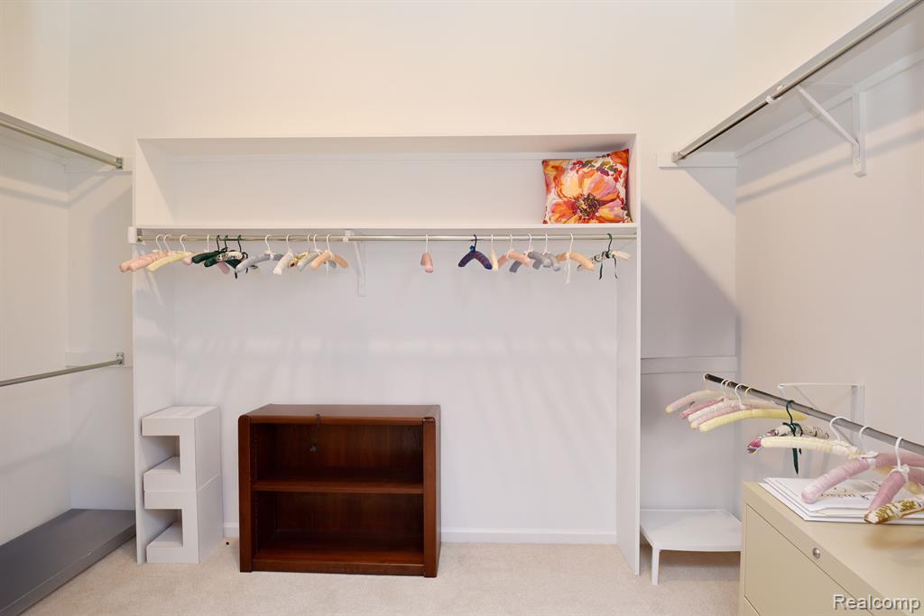 527 Newburne Pointe, 19, Bloomfield Hills, MI 48304 — Photo 25