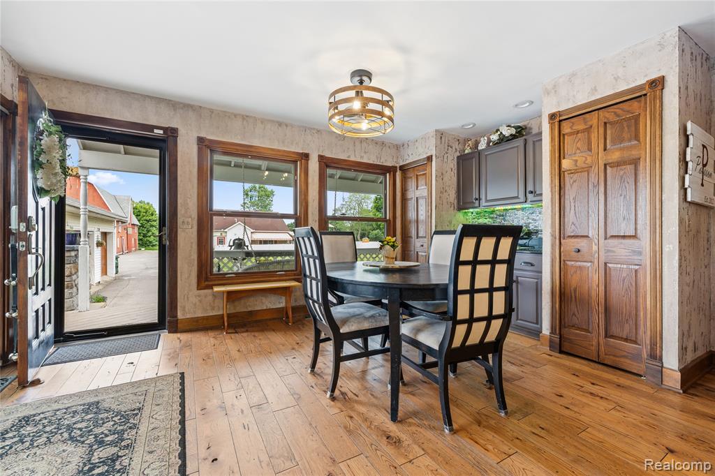 7739 Clyde Road, Fenton, MI 48430 — Photo 9