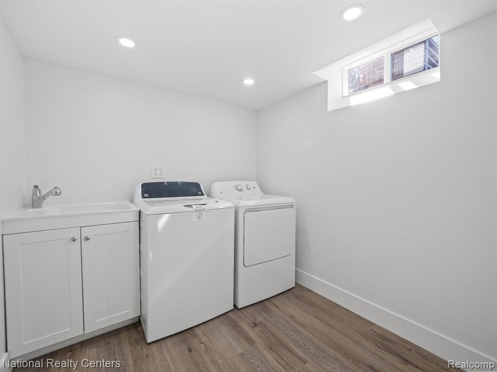 8875 KENBERTON Drive, Oak Park, MI 48237 — Photo 28