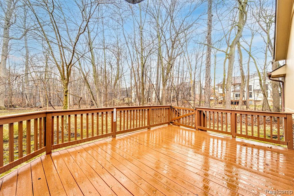 7375 PEPPER Creek, West Bloomfield, MI — Photo 3