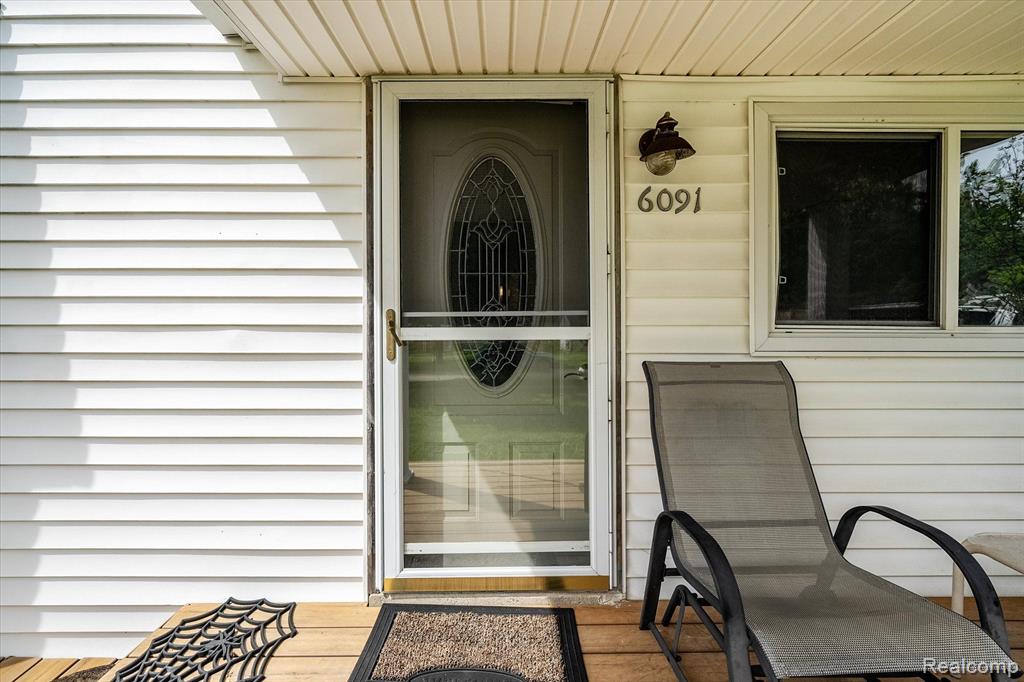 6091 COTTER Avenue, Sterling Heights, MI 48314 — Photo 6