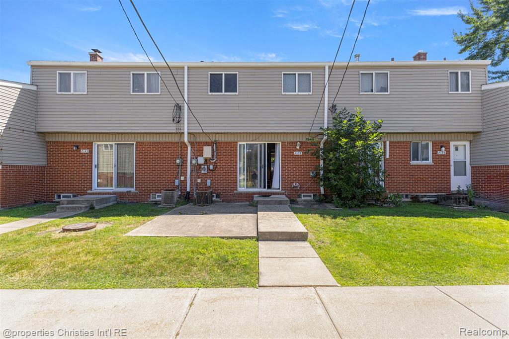 8139 Bristol Street, Westland, MI — Photo 30