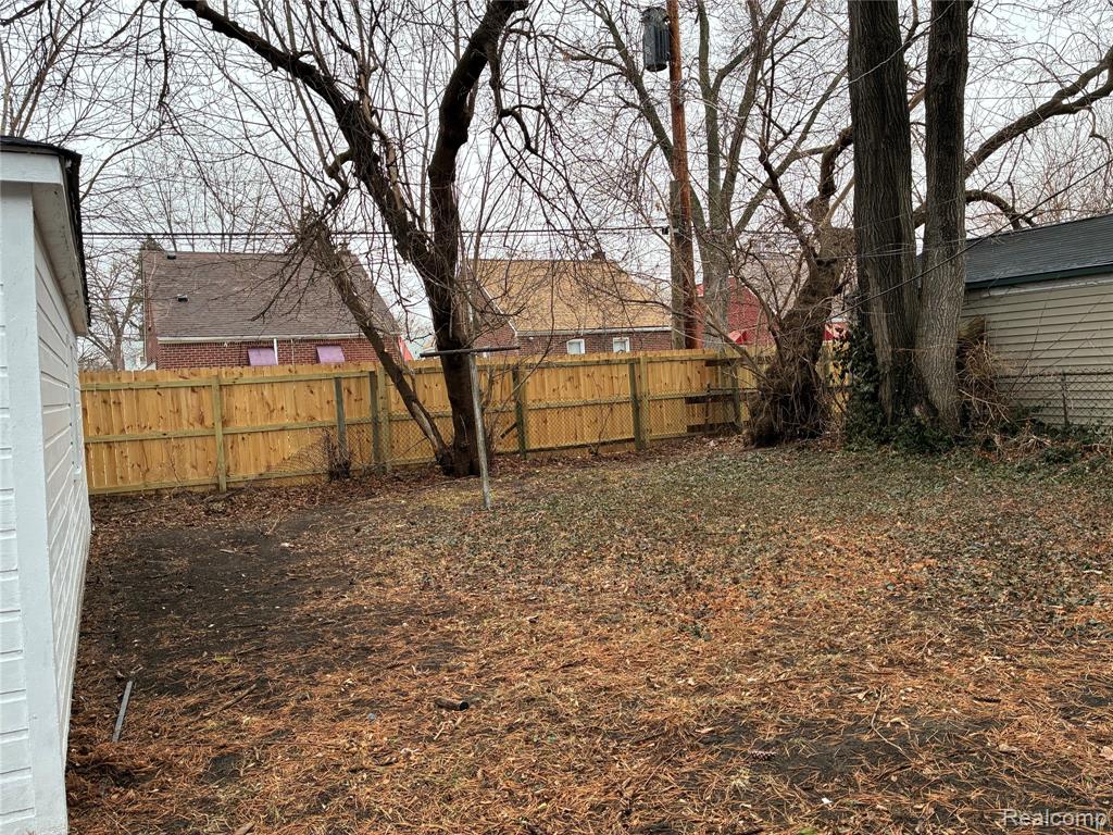 19352 Evergreen Road, Detroit, MI 48219 — Photo 7