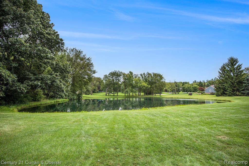 3015 Patriot Square, Davisburg, MI 48350 — Photo 25