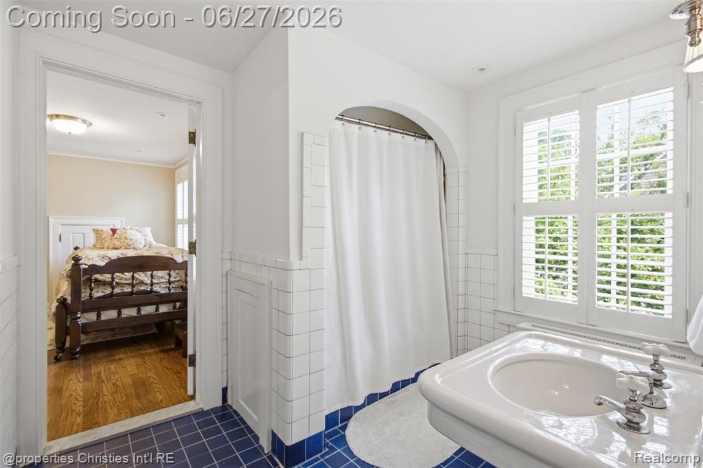 485 Westwood Drive, Bloomfield Hills, MI 48301 — Photo 25