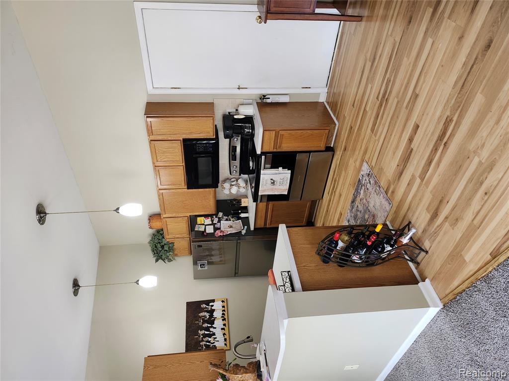 9520 Timber Ridge Drive, Grand Blanc, MI 48439 — Photo 8