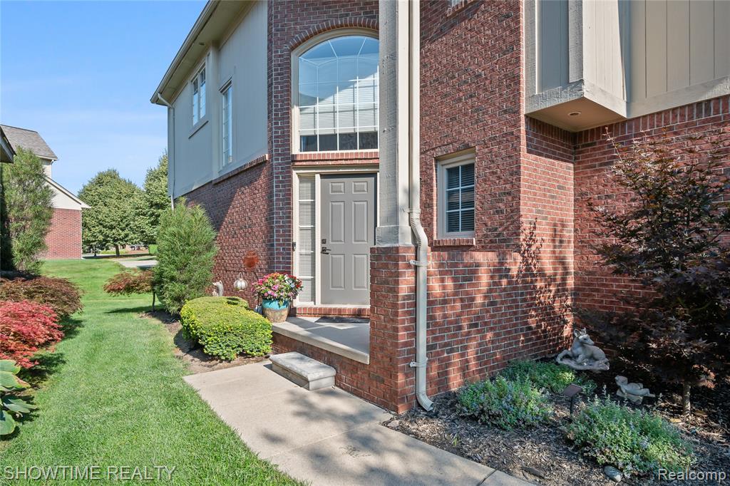 4341 Summer Place, Shelby Twp, MI 48316 — Photo 38