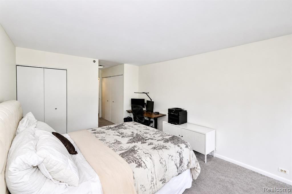 5000 Town Center, Southfield, MI 48075 — Photo 9