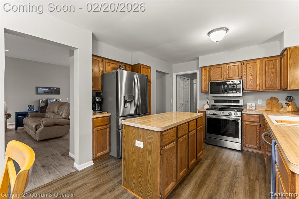 26802 Inverness Street, Woodhaven, MI 48183 — Photo 15