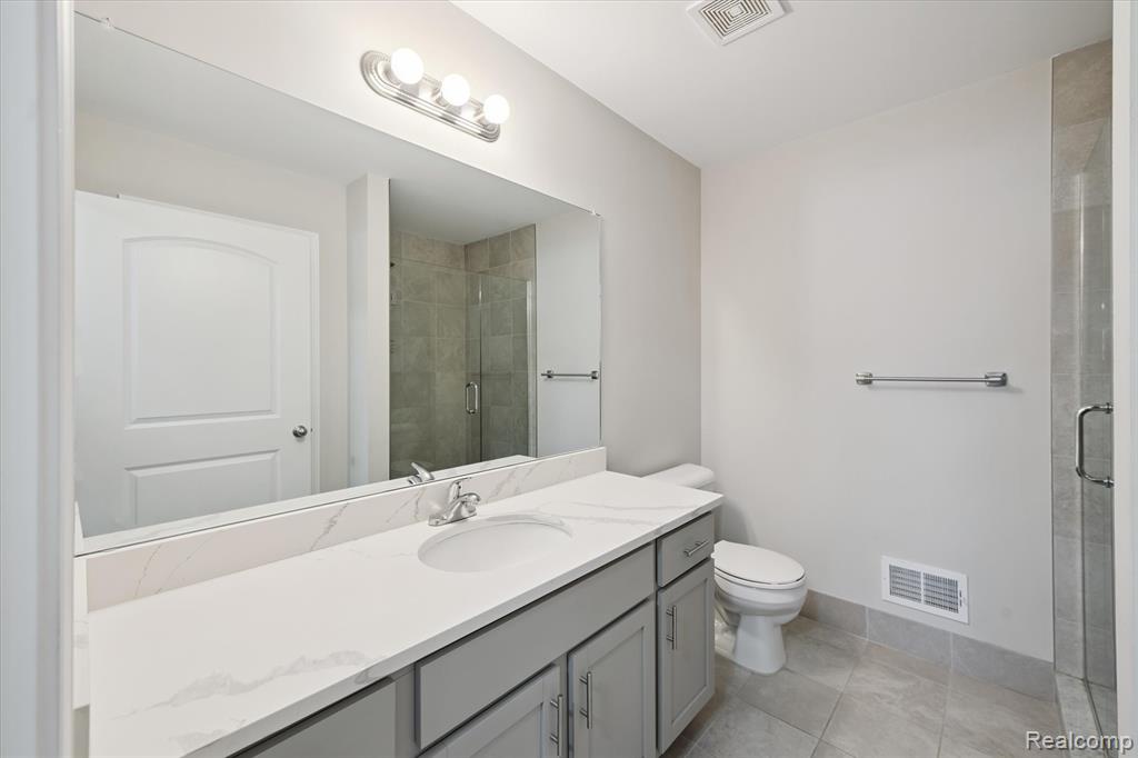816 Nelsons Ridge Drive, Howell, MI 48843 — Photo 18
