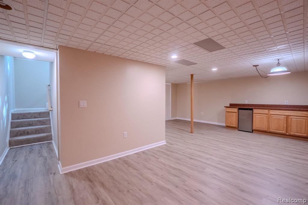 5235 Royal Vale Lane, 70, Dearborn, MI 48126 — Photo 25