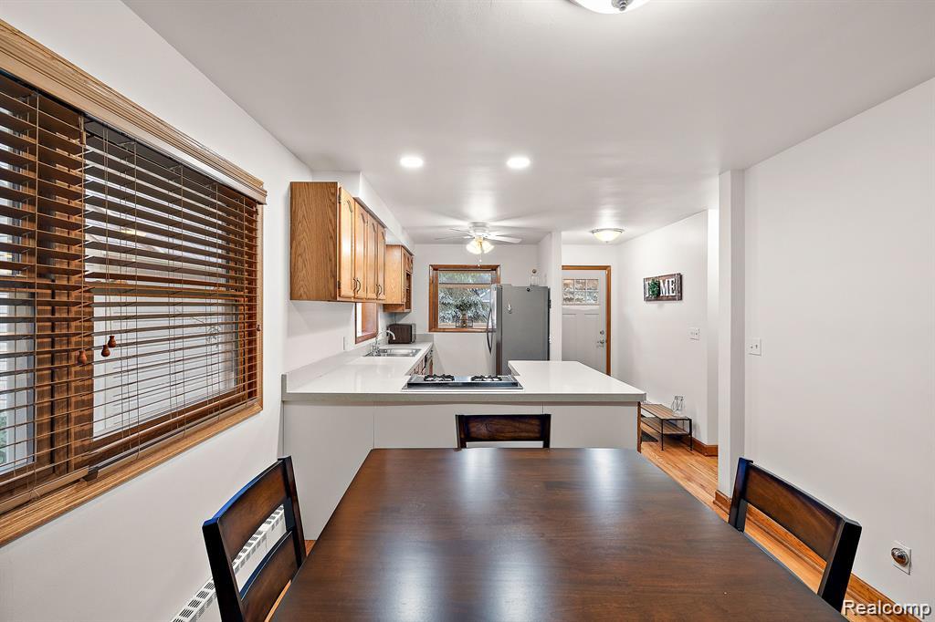 836 Miller Avenue, Rochester, MI 48307 — Photo 15