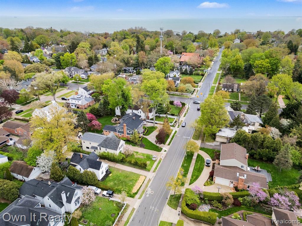 168 Kerby Road, Grosse Pointe Farms, MI 48236 — Photo 33