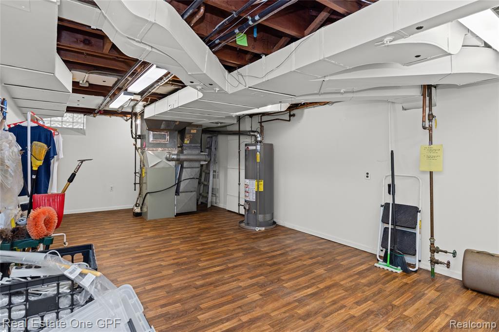 16904 Saint Paul Street, Grosse Pointe, MI 48230 — Photo 40