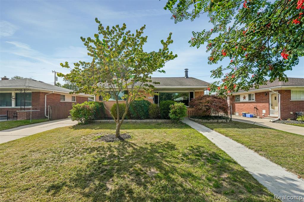 7637 Melvin Avenue, Westland, MI — Photo 38