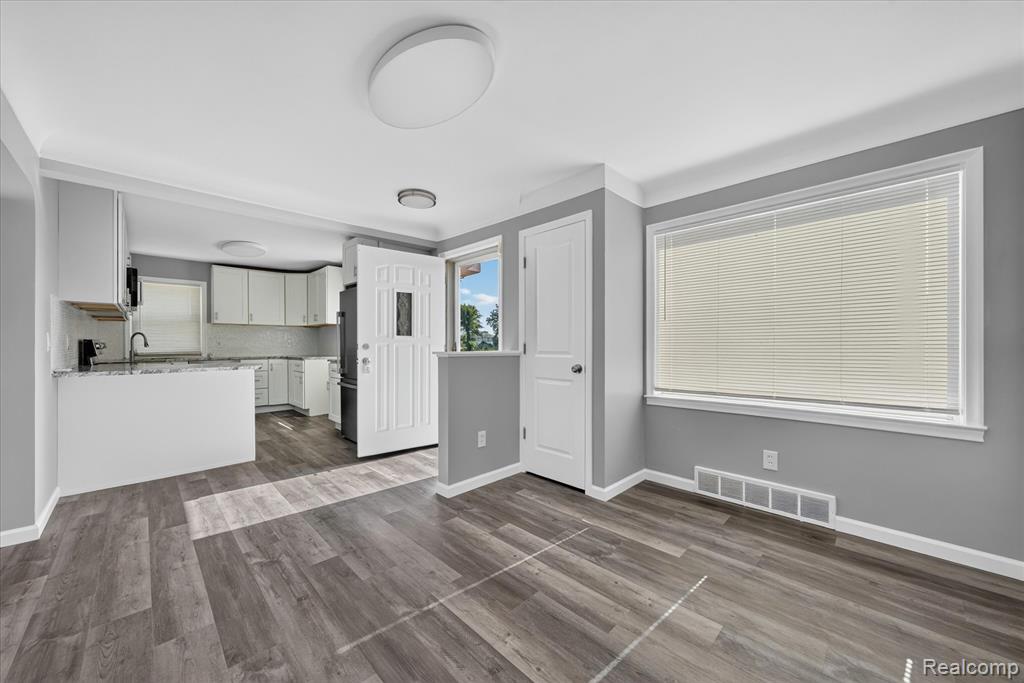 2061 Inkster Road, Garden City, MI — Photo 5