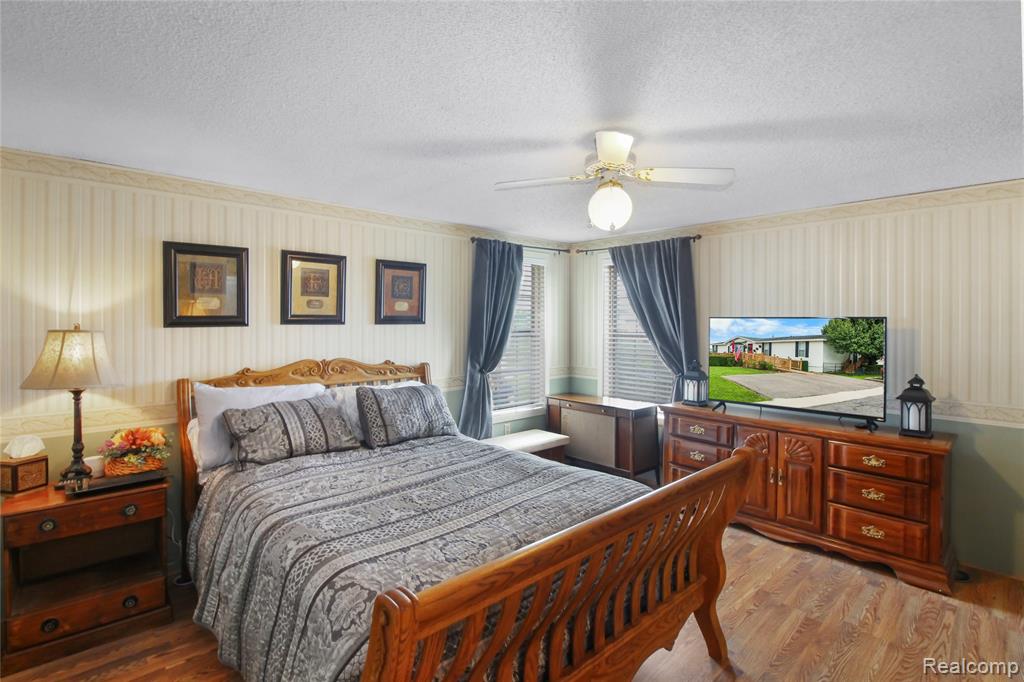 9078 W Timberview Drive, Newport, MI 48166 — Photo 15