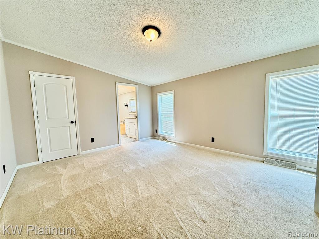 1201 Orchard Lane, Columbus, MI — Photo 10