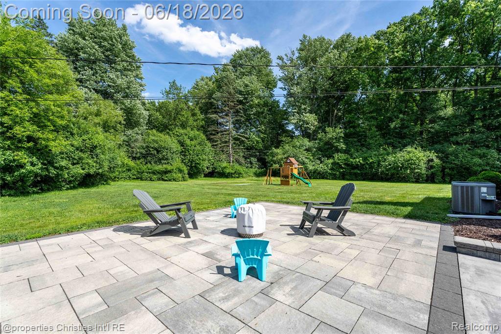 30130 Marimoor Street, Beverly Hills, MI 48025 — Photo 41
