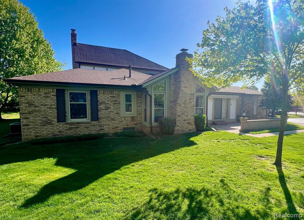 49421 Northwood, Shelby Twp, MI 48315 — Photo 4