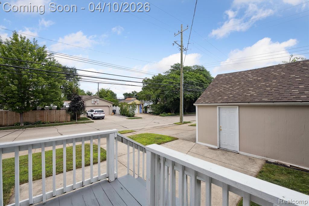 3690 Phillips Avenue, Berkley, MI 48072 — Photo 27