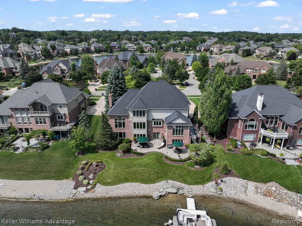 18328 Clairmont Circle E, Northville, MI 48168 — Photo 56