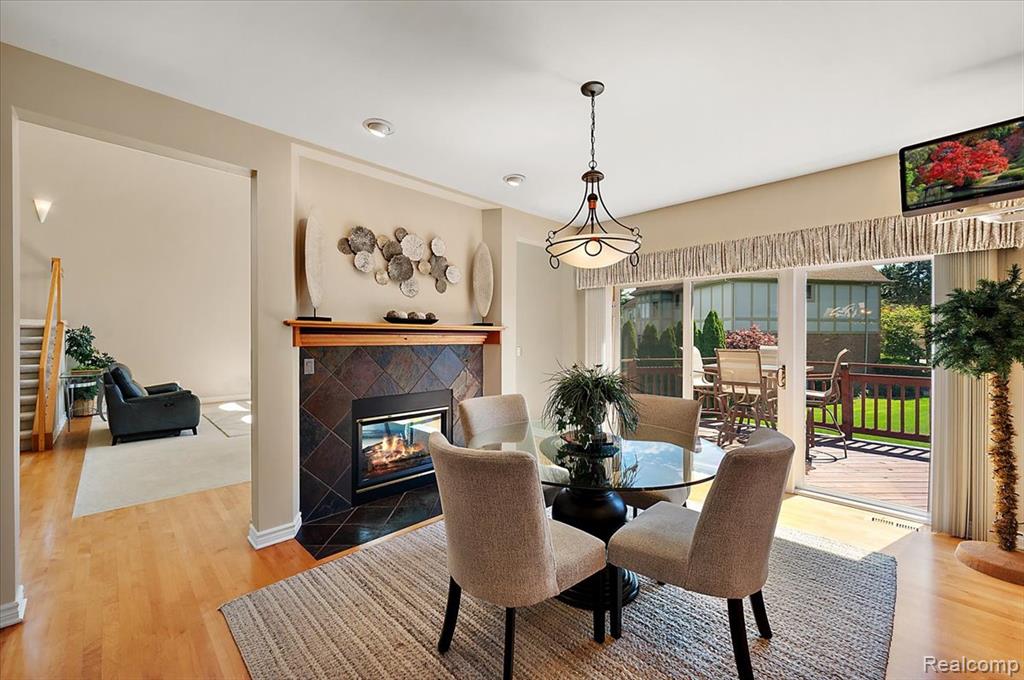 4417 Island View Drive, Waterford, MI 48328 — Photo 15