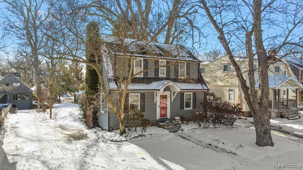 34915 Chestnut Street, Wayne, MI, 48184