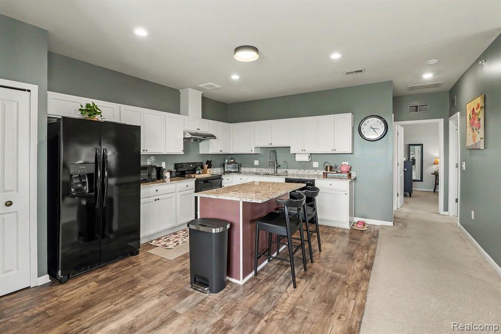 9864 Ridge Run Street, Howell, MI 48855 — Photo 14