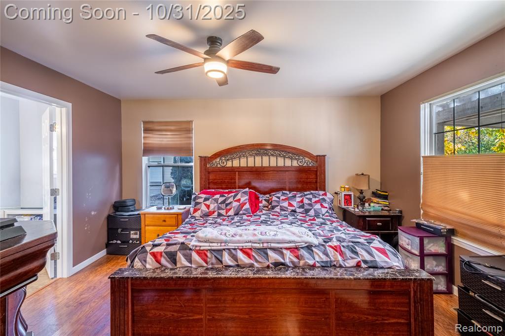 7036 Glen Oak Drive, Grand Blanc, MI 48439 — Photo 14