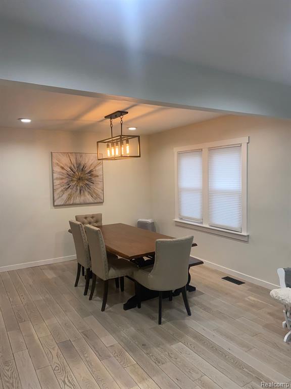 4519 WASHINGTON Street, Wayne, MI 48184 — Photo 8