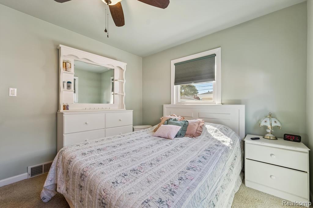 13121 Orchard Road, Southgate, MI 48195 — Photo 18