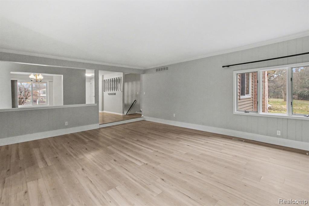 2280 Geyer Court, Lake Orion, MI — Photo 3