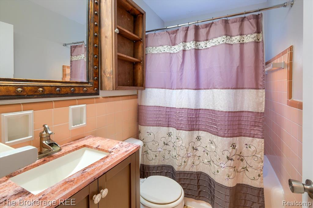 5400 N Center Road, Genesee, MI 48506 — Photo 40