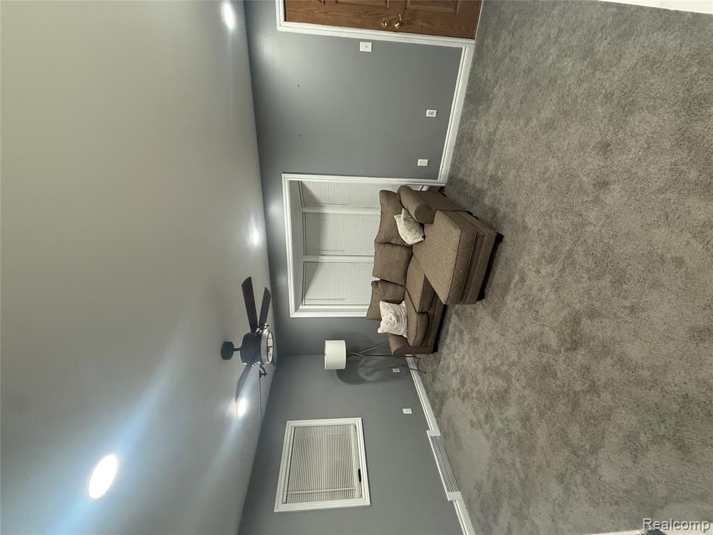 44862 WILLIS Road, Belleville, MI 48111 — Photo 6