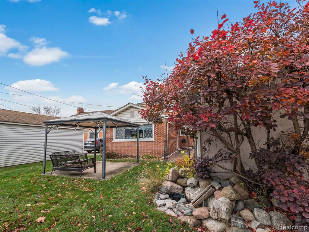6713 ROSEDALE Boulevard, Allen Park, MI 48101 — Photo 50