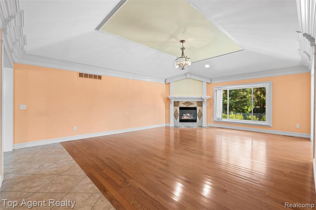 53260 VILLA ROSA Drive, Macomb, MI 48042 — Photo 14