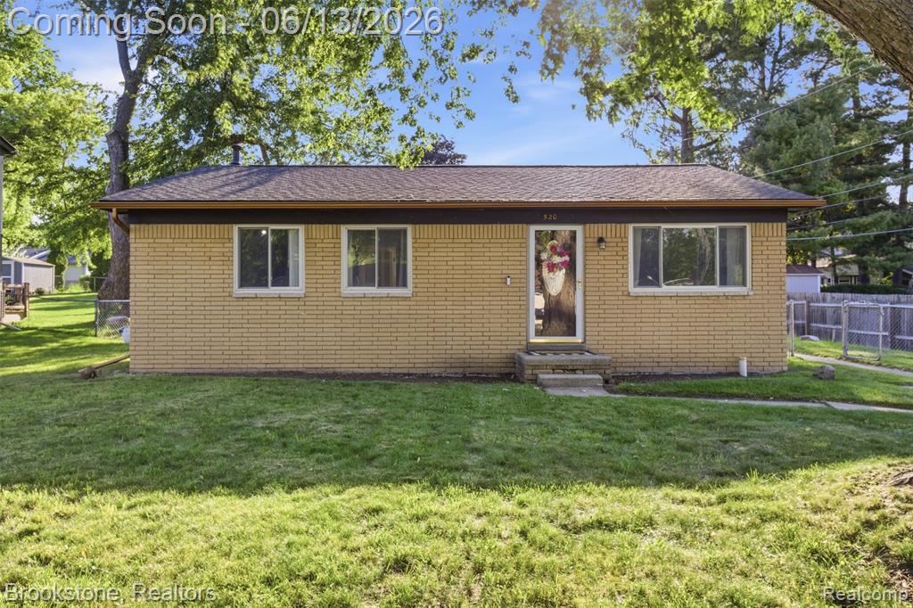 520 May Road, Rochester Hills, MI 48307 — Photo 3