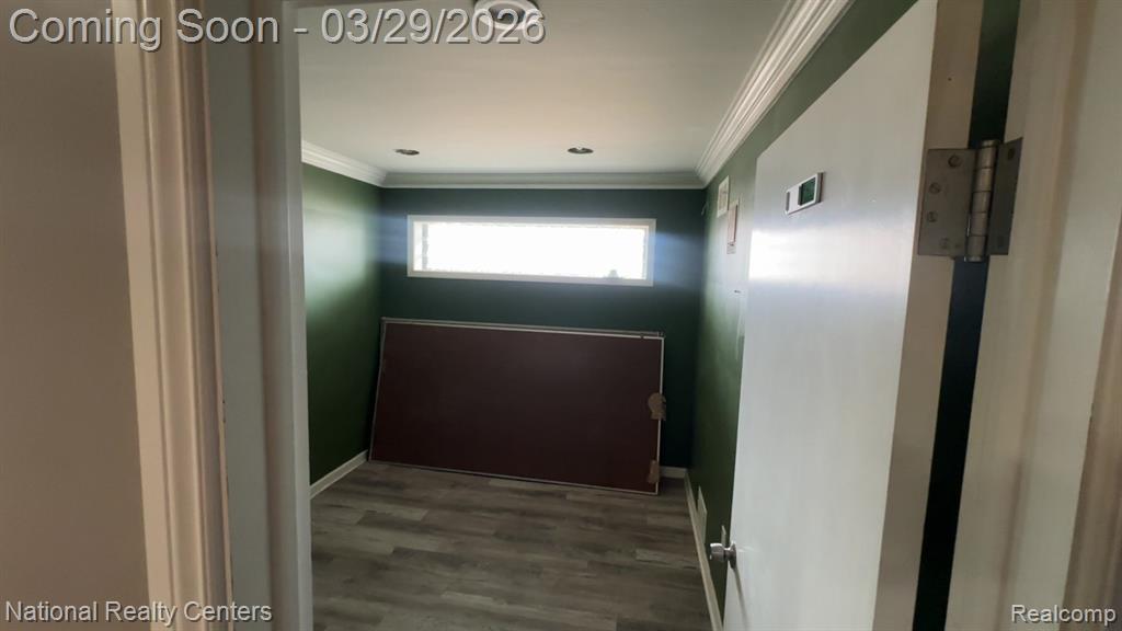 11101 MORANG Drive, Detroit, MI 48224 — Photo 9