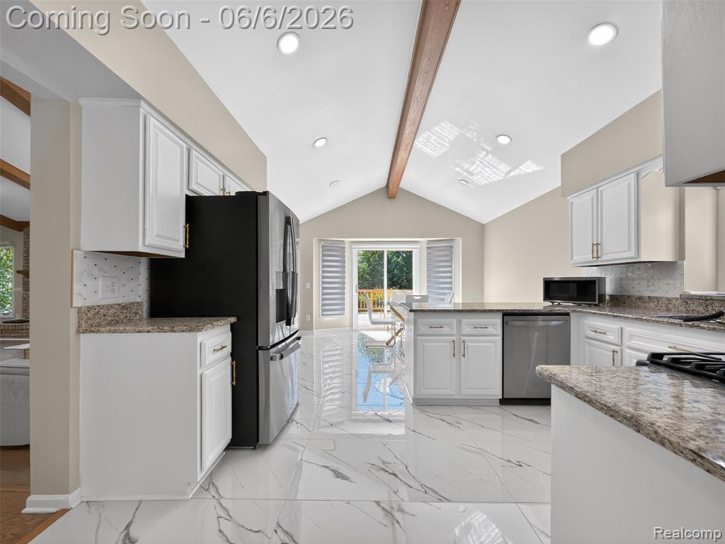 41599 Red Oak Drive, Sterling Heights, MI 48314 — Photo 16