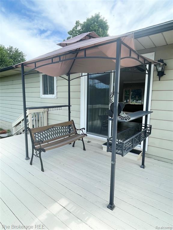 2267 Sandpiper Drive, Lapeer, MI 48446 — Photo 23