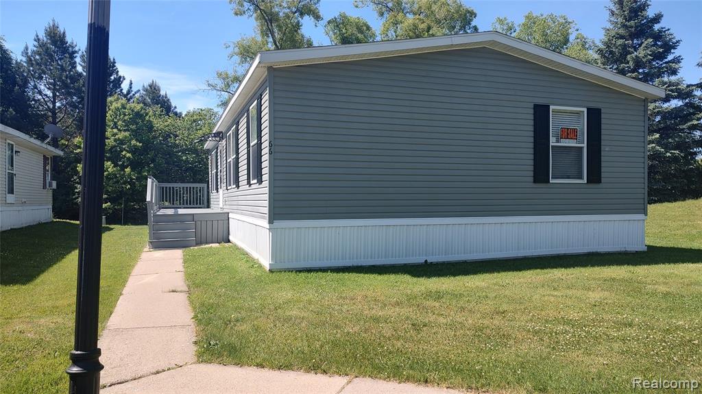 66 Grey Fox Court, Grand Blanc, MI 48439 — Photo 2