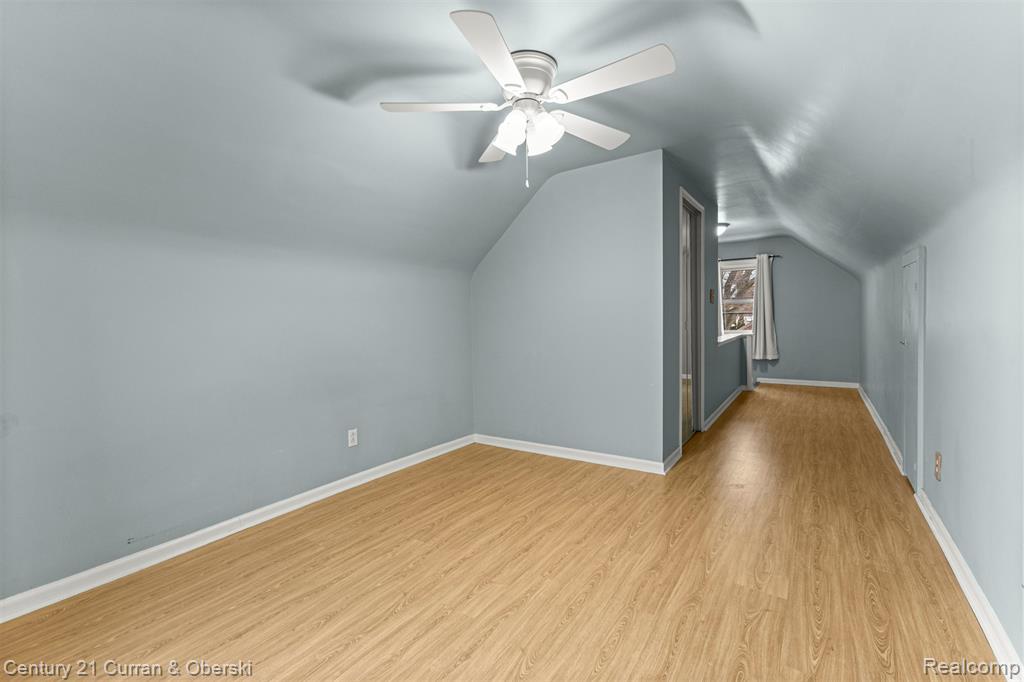 9804 Hubert Avenue, Allen Park, MI 48101 — Photo 16