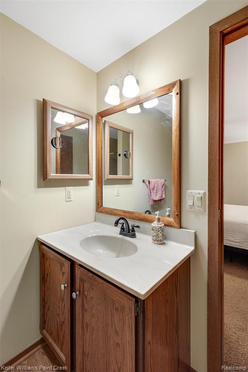 975 Woodlane Drive, Rochester Hills, MI 48307 — Photo 31